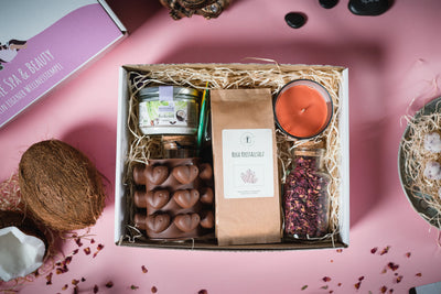 Wellness Date für zuhause. Alles in eienr Box für entspannte Stunden zu zweit.